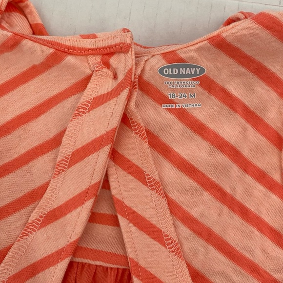 NWT Old Navy Coral Romper - Picture 6 of 7